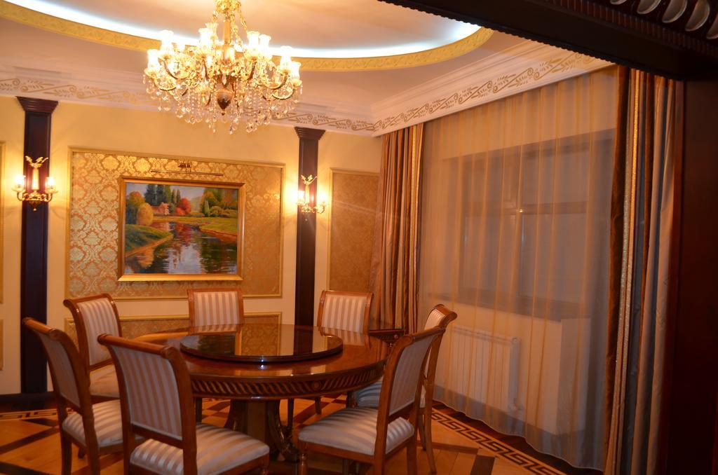 Astana Park Hotel Oda fotoğraf
