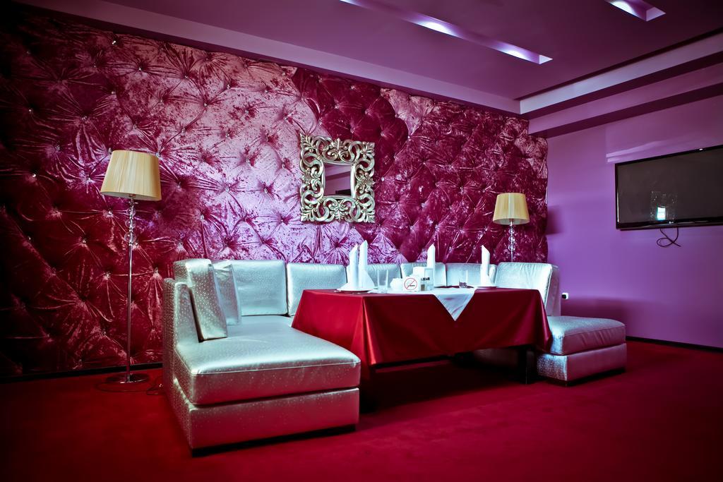 Astana Park Hotel Dış mekan fotoğraf