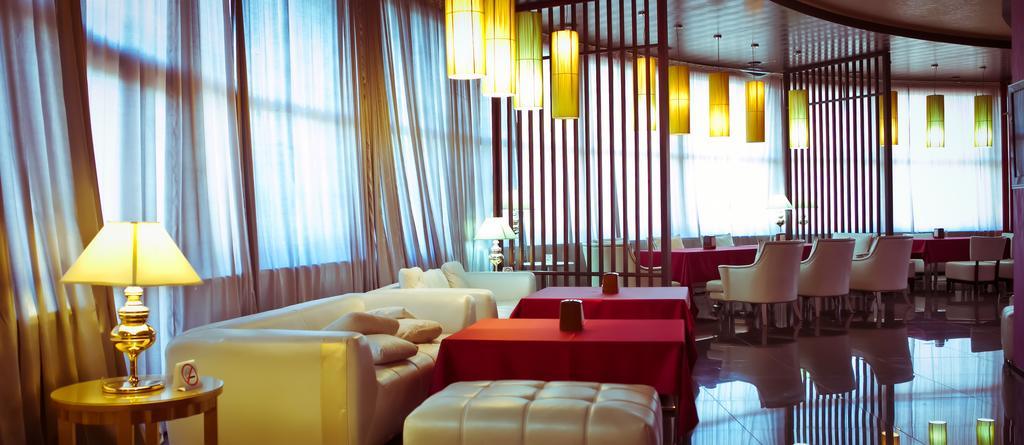 Astana Park Hotel Dış mekan fotoğraf